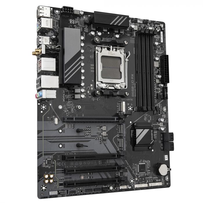 Материнська плата GIGABYTE B650 UD AX sAM5 B650 4xDDR5 M.2 HDMI DP ATX