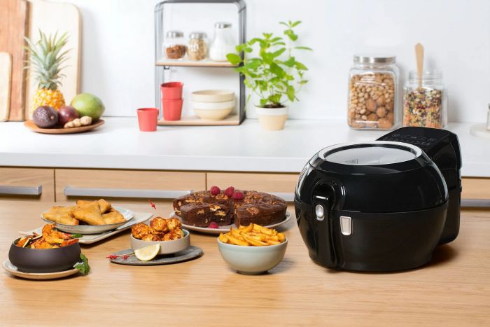 Мультипіч Tefal ActiFry Genius, 1350Вт, чаша-1,2л, сенсорне керув., підкл. до смартфону, авто перемішування, пластик, чорний