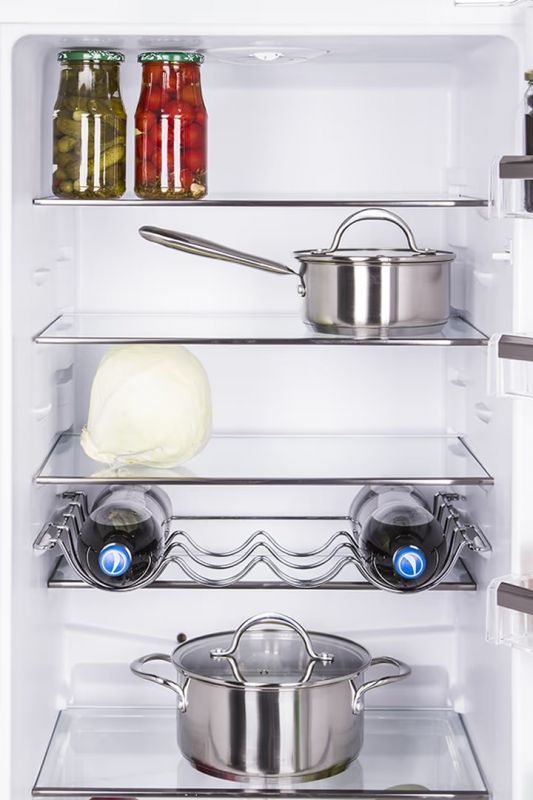 Холодильник Hansa вбудований з нижн. мороз., 177x54x54, xолод.відд.-182л, мороз.відд.-60л, 2дв., А++, ST, білий