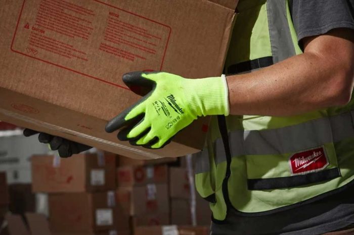 Рукавички робочі Milwaukee, smartswipe, поліуретан/спандекс/поліестер, р.9, зелено чорні