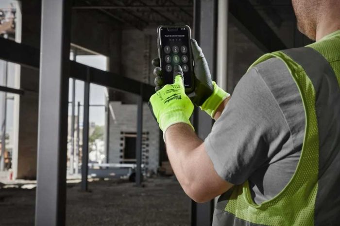 Рукавички робочі Milwaukee, smartswipe, поліуретан/спандекс/поліестер, р.9, зелено чорні