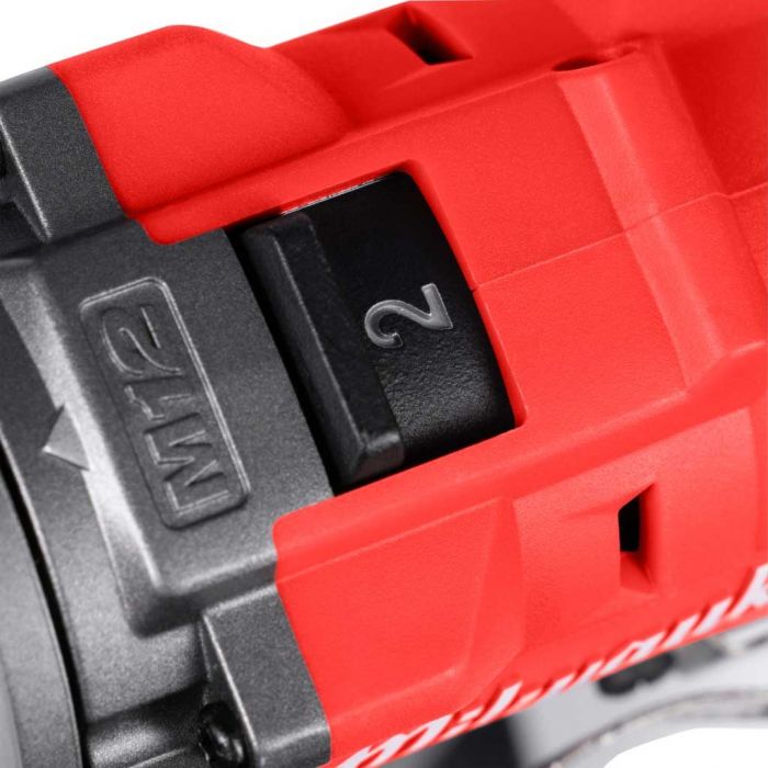 Шурупокрут-дриль акумуляторний Milwaukee M12 FDD2-0 12В 45Нм 450·1550об/хв 1.1кг без АКБ та ЗП