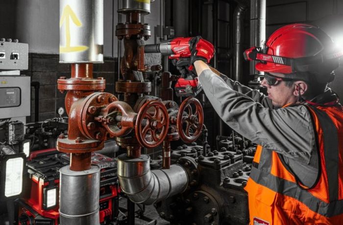 Гайковерт ударний акумуляторний Milwaukee M18 ONEFHIWF34-0X 18В 2034Нм 0-1800об/хв 3/4" кейс 3.5кг без АКБ та ЗП