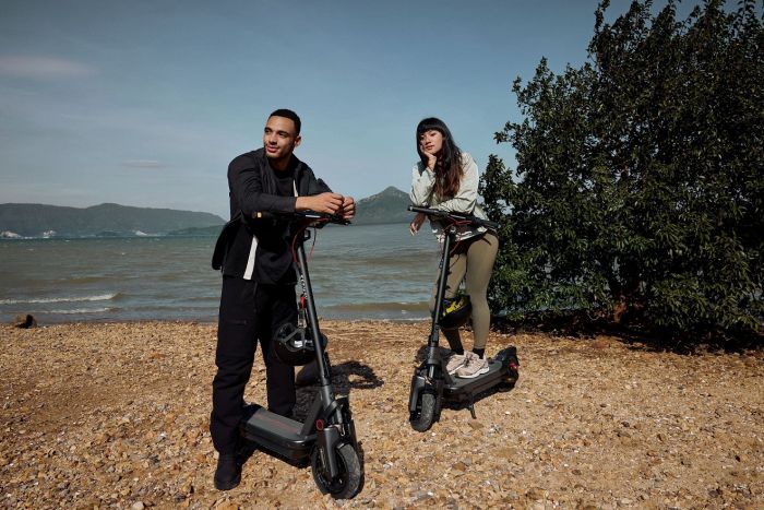 Електросамокат Segway-Ninebot MAX G3 E, сірий