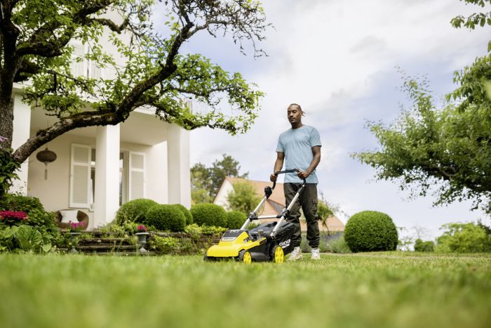 Газонокосарка акумуляторна Karcher LMO 5-18 Dual Battery Set 36В (18В+18В) акб 2х5А·год 41см 25-70см до 550м.кв