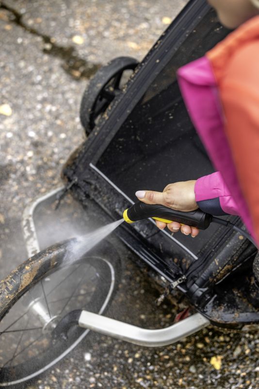 Мінімийка низького тиску акумуляторна Karcher OC 3 Foldable, 120л/год, шланг 1.8м, бак для води 8л, вага 2.2кг, USB-C