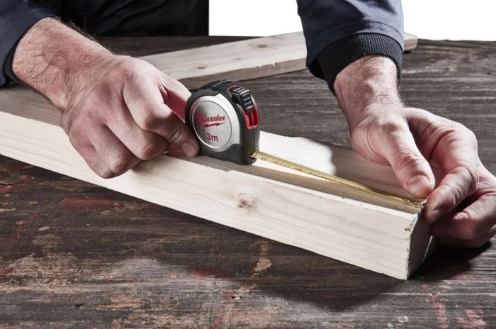 Рулетка Milwaukee C3/16, 3мх16мм, з фіксатором змотування, АБС-пластик