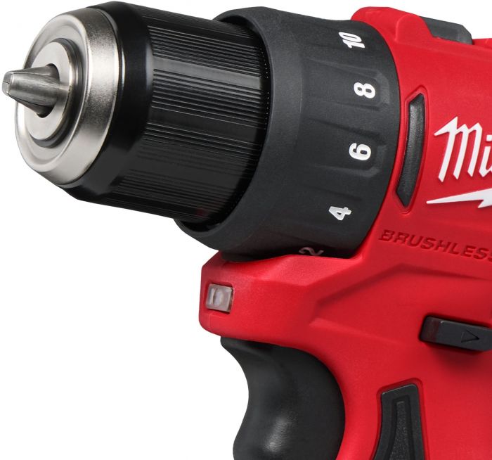 Шурупокрут-дриль акумуляторний Milwaukee M12 BLDDRC-202C 12В 2х2А·год 40Нм 0-550-1700об/хв ЗП C12C кейс 1.2кг