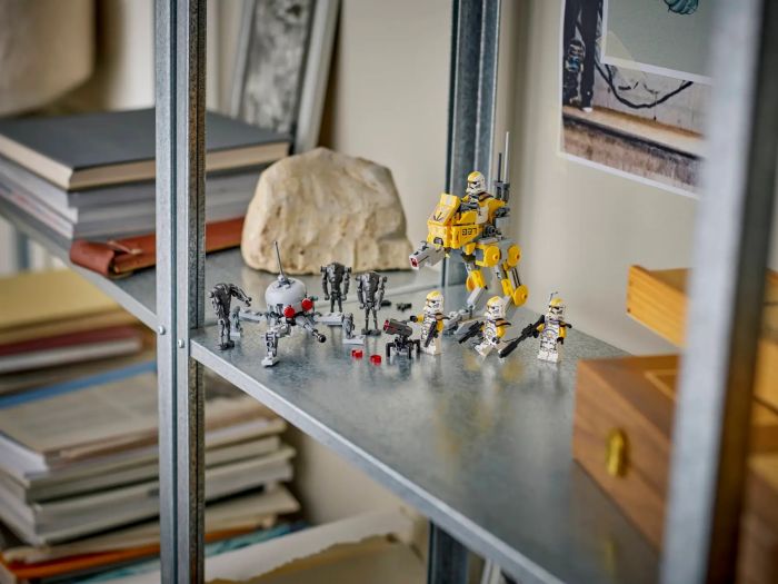 Конструктор LEGO Star Wars Бойовий загін бійців-клонів 327-го галактичного корпусу