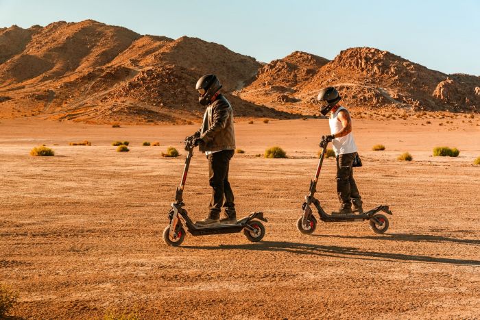 Електросамокат Segway-Ninebot GT3 PRO, чорний Електросамокат Segway-Ninebot GT3 PRO, чорний