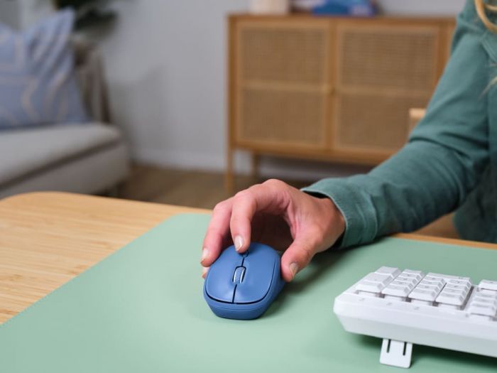Миша Trust Yvi+ Compact Multi-Device, WL/BT/USB-A, синій