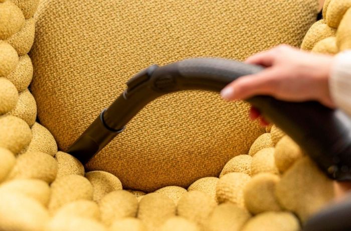 Пилосос Gorenje мішковий, 800Вт, 3л, вага-6.5кг, HEPA, індикатор, телескоп, білий