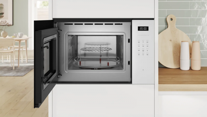 Мікрохвильова піч Bosch вбудована, 25л, електр. керув., 900Вт, гриль, дисплей, білий