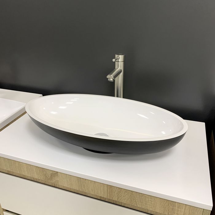 Раковина, умивальник Adamant ANDERE NEW, штучний камінь, овальна, без отвору для змішувача та переливу, 590х295х130мм, накладний, чорно-білий