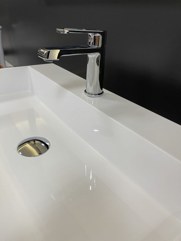 Раковина, умивальник Adamant SLENDER, штучний камінь, прямокут., з отвором для змішувача, без переливу, 605x405x120мм, накладний, білий