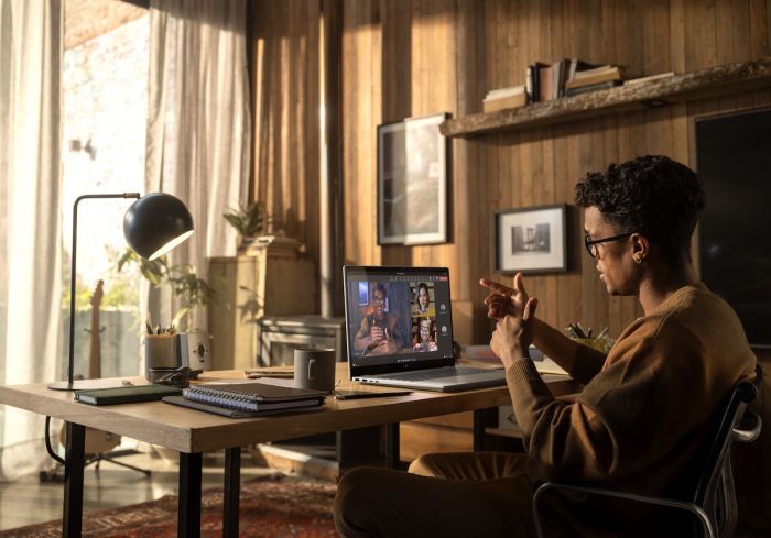 Ноутбук HP OmniBook 7 17-dc0001ua 17.3" FHD IPS Touch, Intel U7-258V, 32GB, F1024GB, UMA, Win11, сріблястий