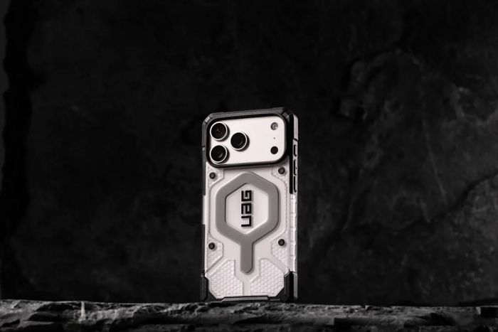 Чохол UAG для iPhone 17 Pro Max, Pathfinder Clear MagSafe, Ice/Silver
