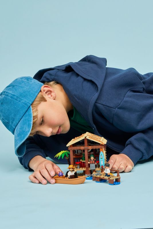 Конструктор LEGO ONE PIECE Хатина у Селищі Вітряків