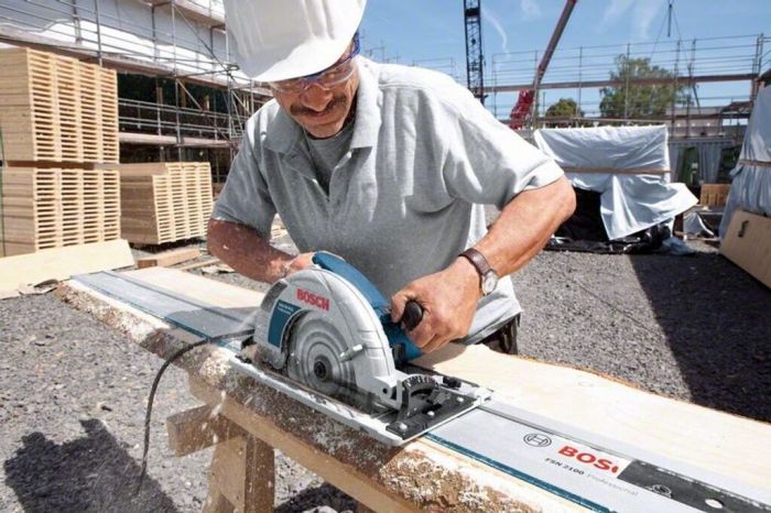 Шина направляюча для дискових пил Bosch Professional FSN 2100 довжина 2100мм