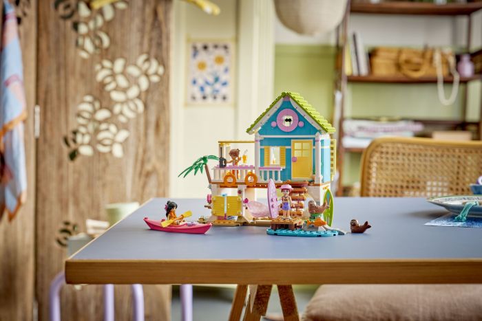 Конструктор LEGO Friends  Пляжний будиночок з морськими котиками