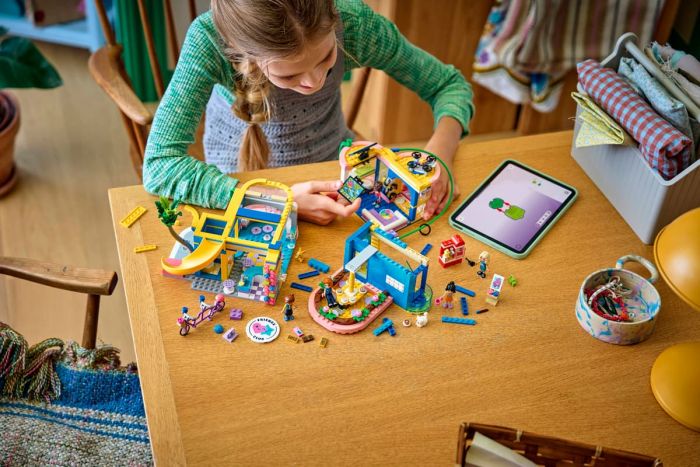 Конструктор LEGO Friends Клубний будинок друзів HLC