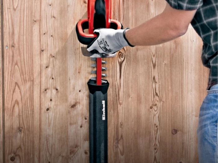 Кущоріз акумуляторний Einhell GC-CH 1846 Li Kit 18В акб 1х2.5А·год 46см крок різу 15мм ЗП 2кг