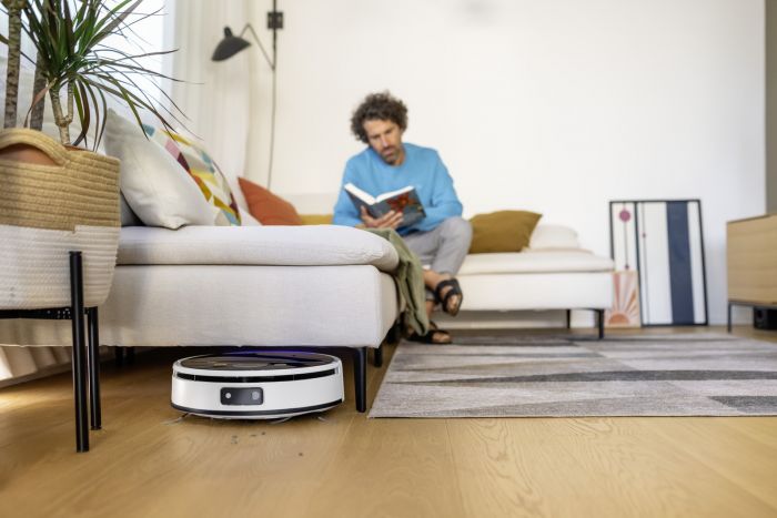 Робот-пилосос karcher RVF 7 Comfort, вологе прибирання, конт пил -0.25л, вода -0.30л, Bluetooth зарядна станція, білий