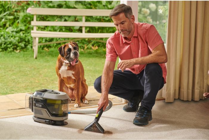 Пилосос акумуляторний миючий Ryobi ONE+ RDC18BL-0 18В 73Вт контейнер для води чиста/брудна 1/0.6л 4.2кг без АКБ та ЗП