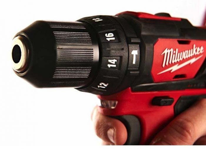 Шурупокрут-дриль ударний акумуляторний Milwaukee M12 BPD-0 12В 30Нм 0-1500об/хв 1.0кг без АКБ та ЗП