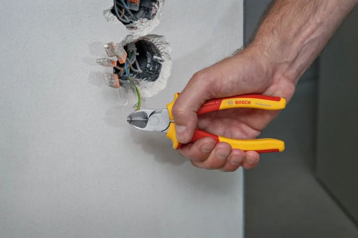 Набір інструментів Bosch Professional, VDE плоскогубці та викрутки, 5шт