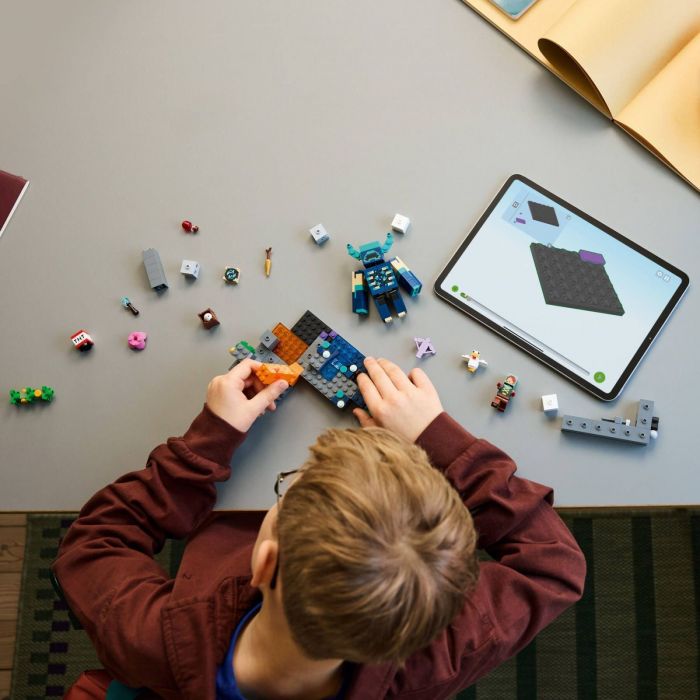 Конструктор LEGO Minecraft Зустріч із Боронителем