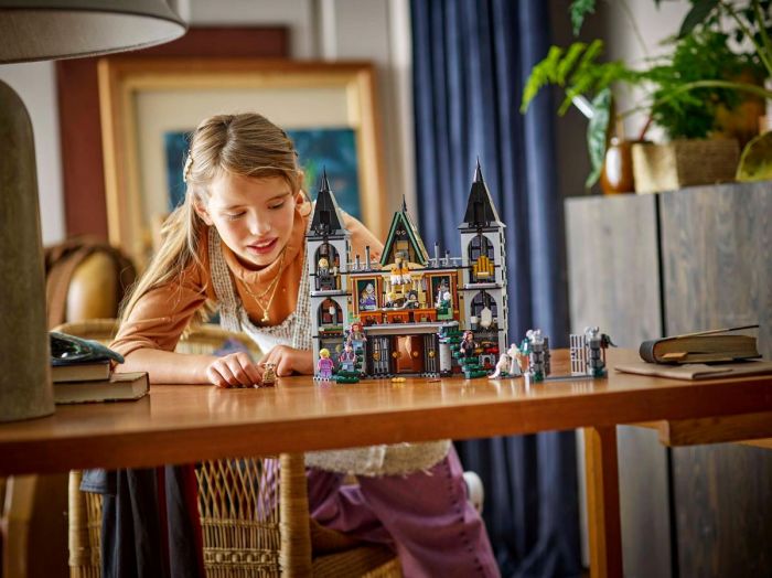 Конструктор LEGO Harry Potter Маєток родини Мелфой