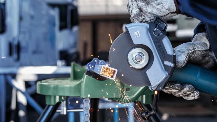 Диск відрізний Bosch Professional для металу 115x1.6x22.23мм