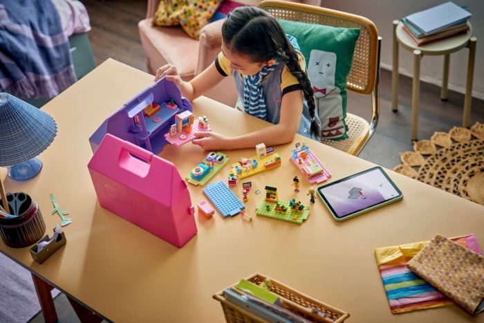 Конструктор LEGO Friends Ляльковий будиночок-валіза для творчої гри