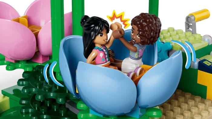 Конструктор LEGO Friends Карусель із квітами й чашками та казкова фотобудка