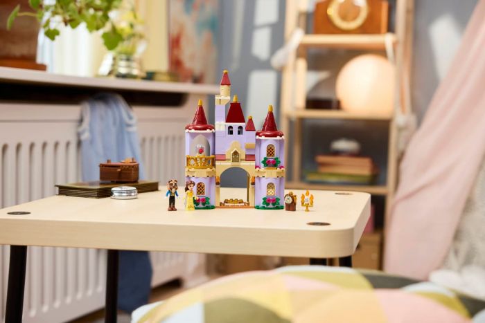 Конструктор LEGO Disney Princess Зачарований замок Красуні і Чудовиська