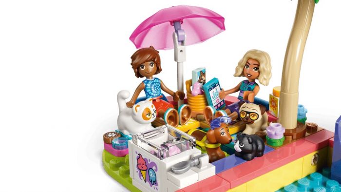 Конструктор LEGO Friends Веселий день в аквапарку