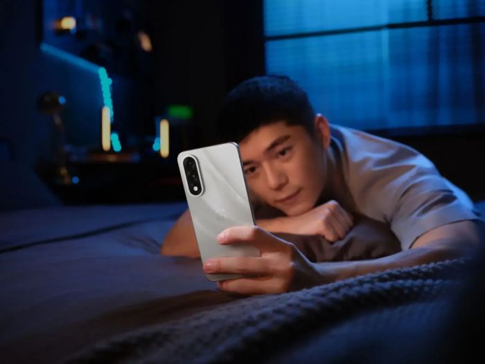 Смартфон OnePlus Nord 5 5G6.83" 8/256ГБ, 2SIM, 5200мА•год, білий