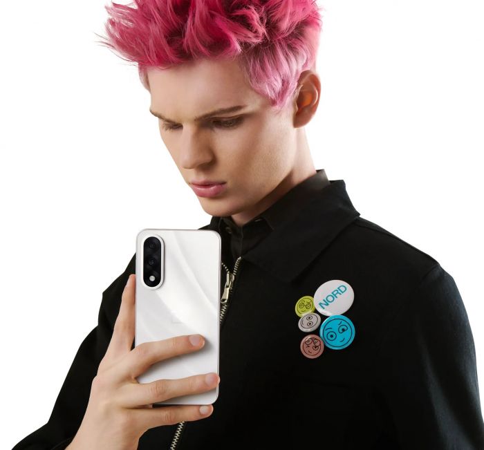 Смартфон OnePlus Nord 5 5G6.83" 8/256ГБ, 2SIM, 5200мА•год, білий