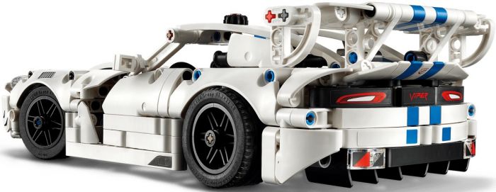 Конструктор LEGO Technic Спортивний автомобіль Dodge Viper GTS-R