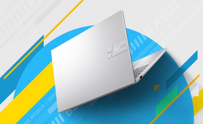 Ноутбук ASUS Vivobook 15 X1504MA-BQ138 15.6" FHD IPS, Intel 3 304, 8GB, F512GB, UMA, noOS, Сріблястий