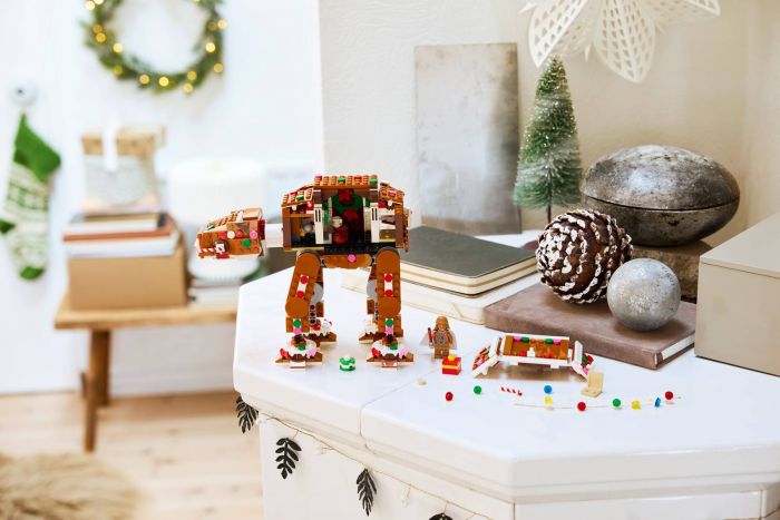 Конструктор LEGO Пряниковий крокохід AT-AT