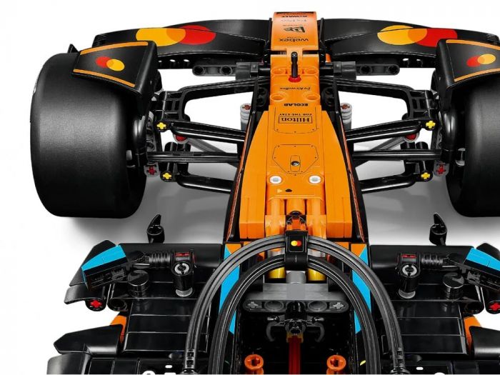 Конструктор LEGO Technic Автомобіль McLaren MCL39 F1