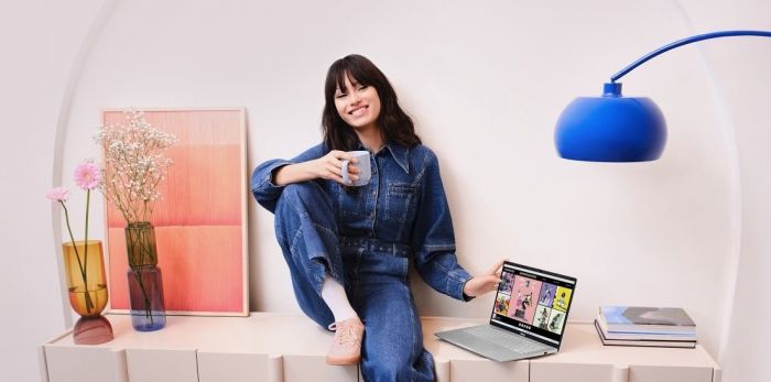 Ноутбук ASUS Vivobook S16 S3607AA-SH025W 16" WUXGA OLED, Intel Ultra 5 325, 16GB, F512GB, UMA, Win11, Сріблястий
