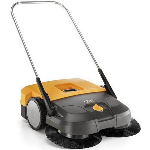 Підмітальна машина STIGA SWP475 75см D 410мм 2900м2/год контейнер 50л 11.2кг