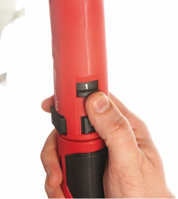 Викрутка акумуляторна Milwaukee 4В 2х2А·год 5Нм 200об/хв сумка та ЗП 0.5кг