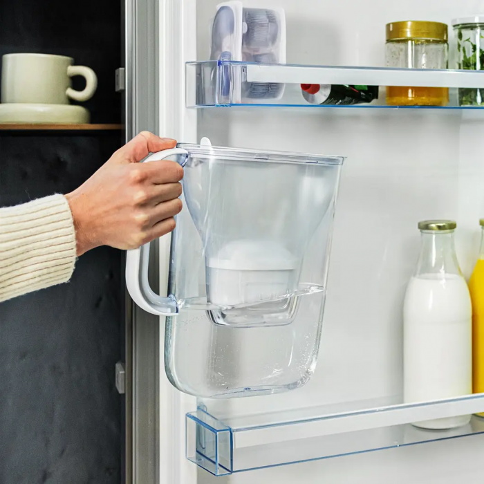 Фільтр-глечик Brita Style Essential MXPro 2.4л (1.4л очищеної води) з картриджем білий