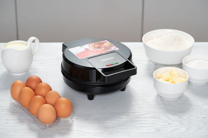 Вафельниця ARDESTO 1200Вт, вафлі в формі сердця,  корпус-пластик, чорний