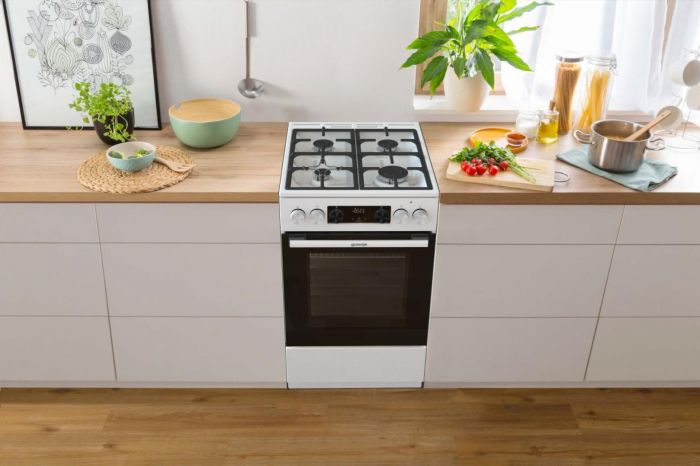Плита Gorenje комбінована, 70л, 50x60см, дисплей, IconLed, чавун, білий