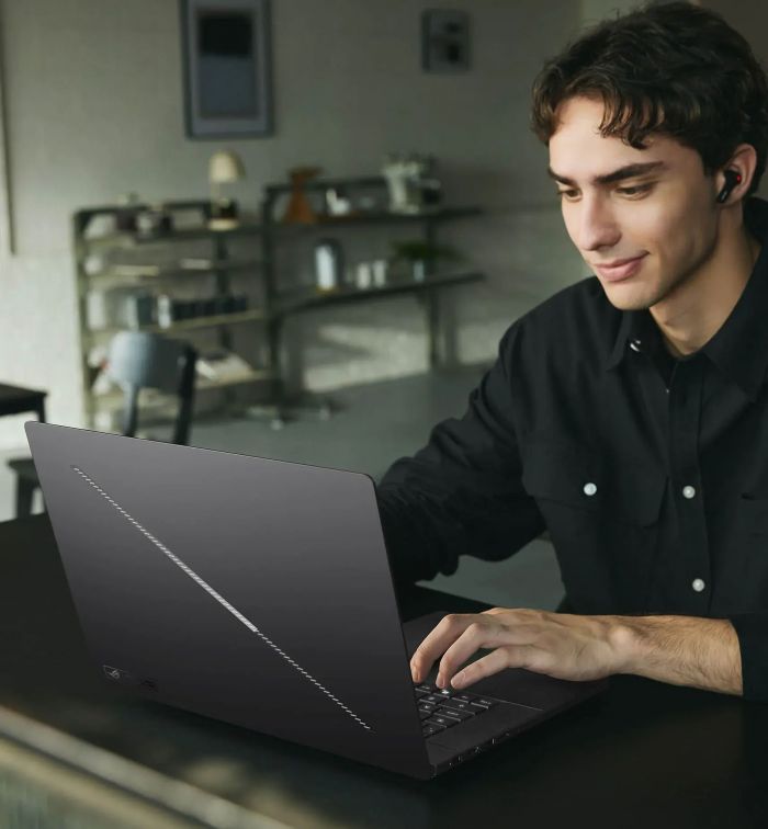 Ноутбук ASUS ROG Zephyrus G16 GU606AR-TB063W 16" WQXGA OLED, Intel Ultra 9 386H, 32GB, F1TB, NVD5070Ti-12, Win11, Сірий